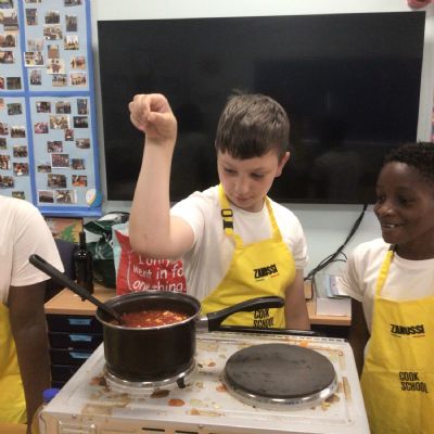 Year 5 Spaghetti'O Bolognese'O